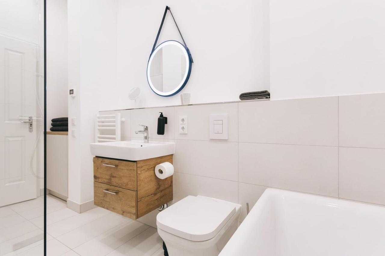 Tip! Modernes 90 Qm City-Apartment Mit Stil & Komfort In Toplage Dresden Exterior foto
